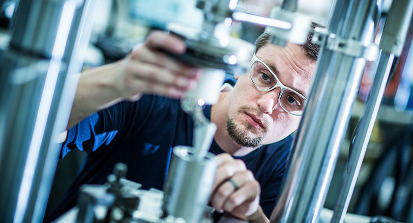 Intelligent Testing for Orthopedic Devices & Implants