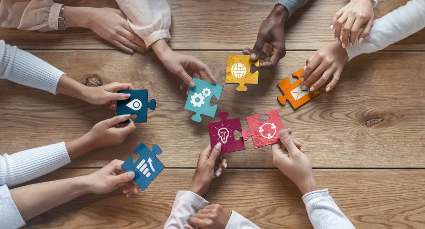 Commitment to Collaboration: Building Stronger Partnerships in Orthopedic Manufacturing